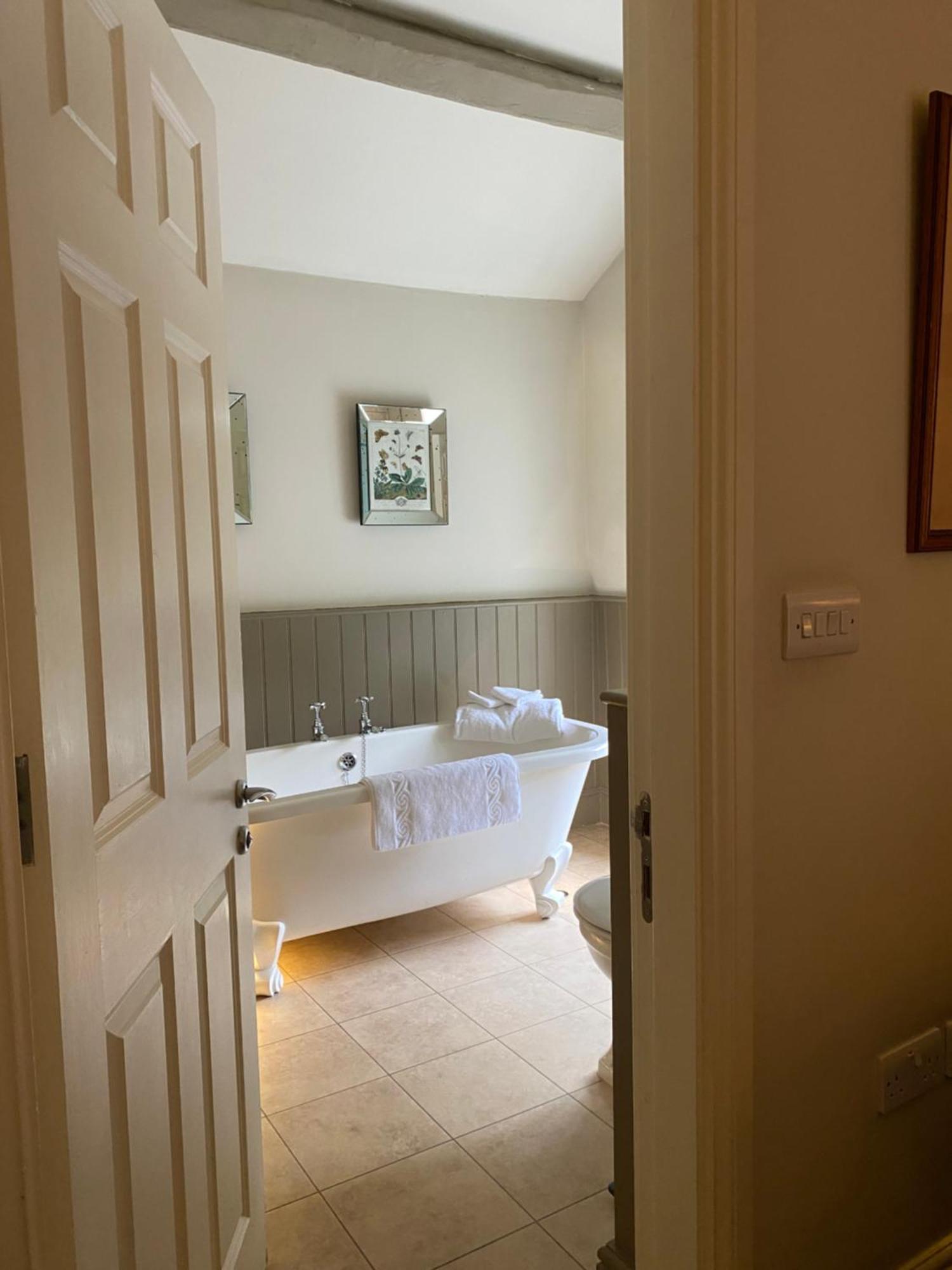 The Punch Bowl 5* Kendal