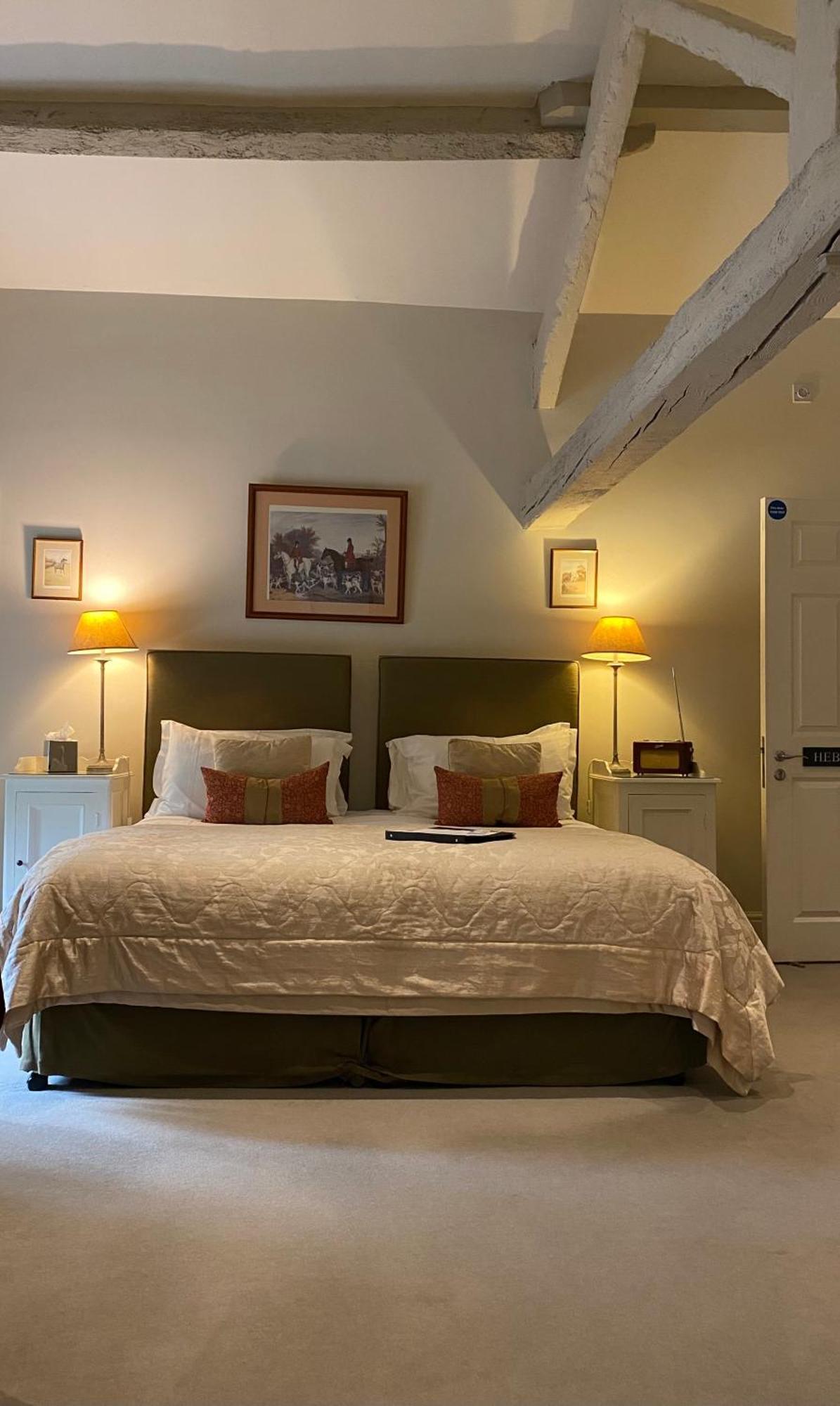 Hotel The Punch Bowl 5*